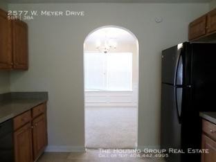 Building Photo - 5 bedroom in Morrow GA 30260