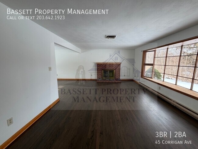 Foto del edificio - 45 Corrigan Ave