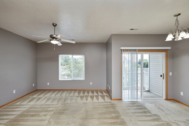 Foto del edificio - 8601 Westown Pkwy