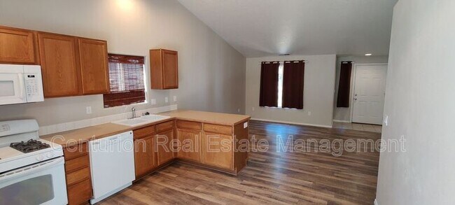 Foto del edificio - 4034 NE Dunlap Ave