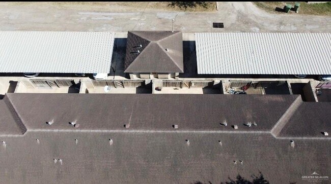 Building Photo - 315 Regency Ln