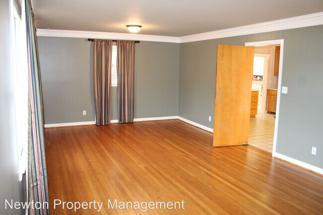 Foto del edificio - 3 br, 2 bath House - 1106 Winston Drive