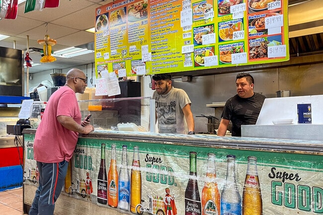 Just north of South River Gardens, El Progreso #14 in Southeast Atlanta is a local favorite, serving up delicious Mexican cuisine that residents love.