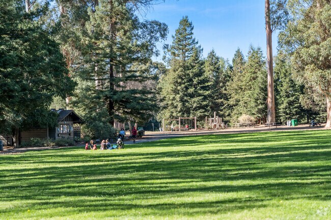 El Sobrante provides plenty of green space for residents.