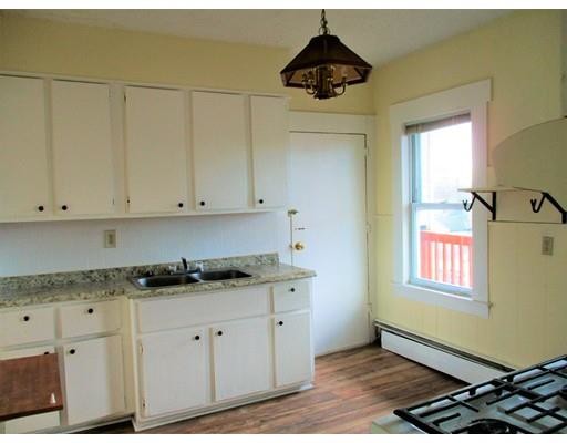 Building Photo - 17 Delmont Ave