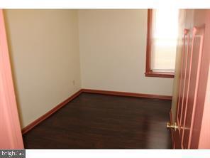 Foto del edificio - 2264 N Park Ave