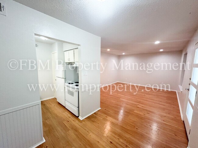 Foto del edificio - 1401 N Clay St