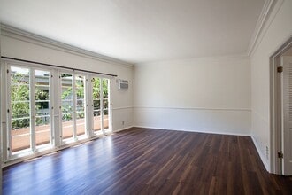 Building Photo - 1250 Flores St