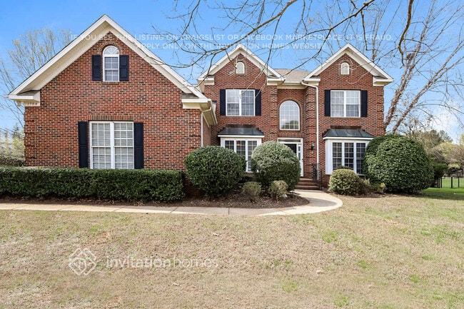 Building Photo - 1704 Crestgate Dr