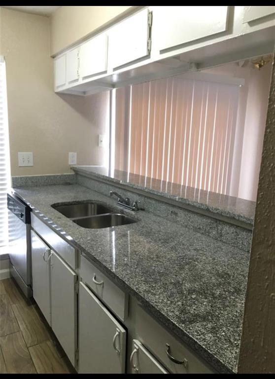 Foto del edificio - 6200 W Tidwell Rd