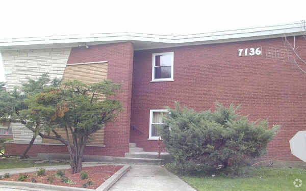 Primary Photo - 7136 W 26th St