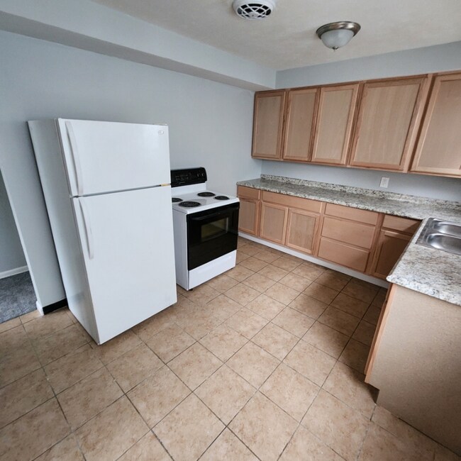 Foto del edificio - 4818 E 86th St