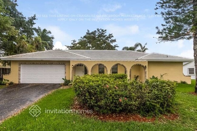 Building Photo - 9440 NW 13th St