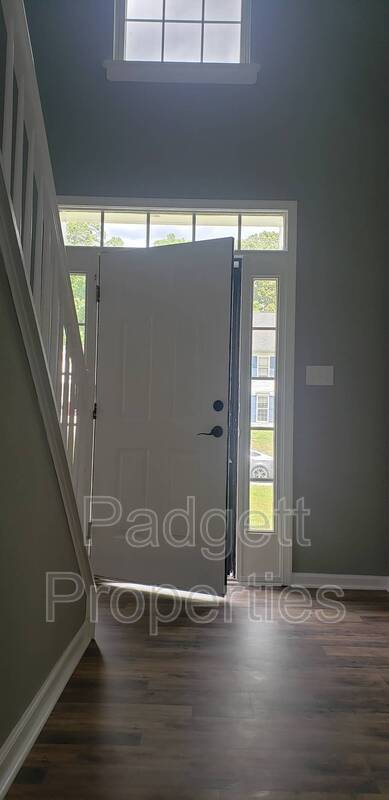 Foto del edificio - 14106 Kentwood Forest Dr