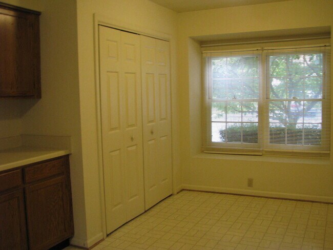 Building Photo - 1500 Minor Ridge Court
