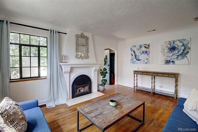 Building Photo - 2970 Zenobia St
