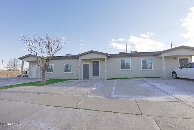 Foto del edificio - 8761 Lawson St