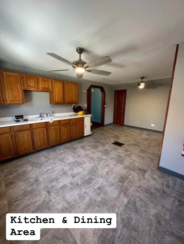 359 S Ogden St Unit Upper, Buffalo, NY 14206 Room for Rent in Buffalo, NY