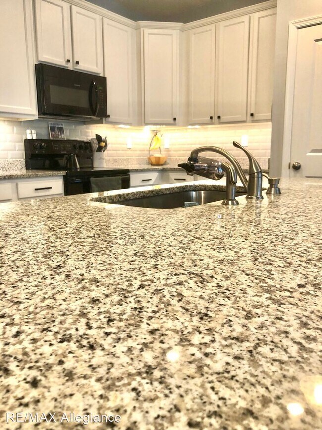 Foto del edificio - 3 br, 2.5 bath House - 5118 MISSION STREET