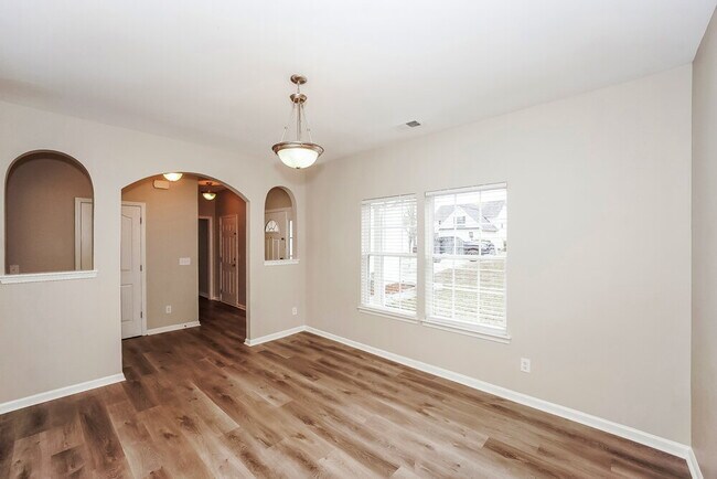 Foto del edificio - 418 Whitewater Way NW