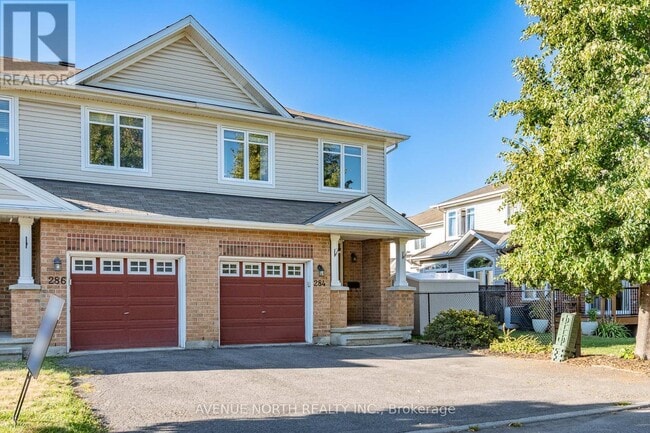 Building Photo - 284 Parkin Cir