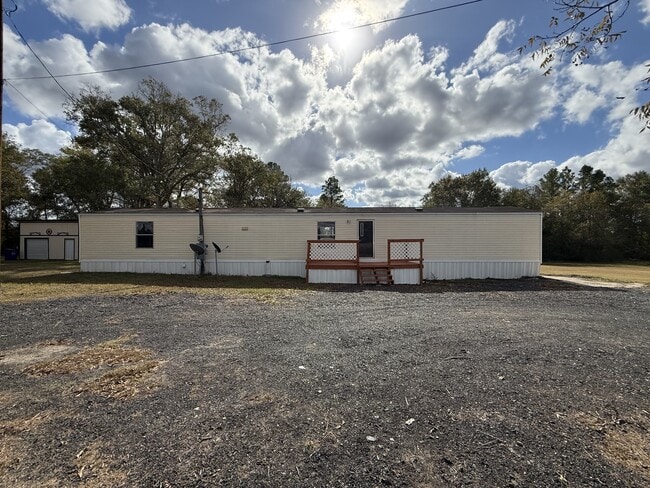 Building Photo - 1348 FM2108