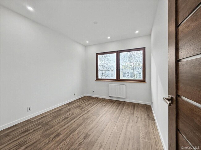 Foto del edificio - 71-11 72nd St