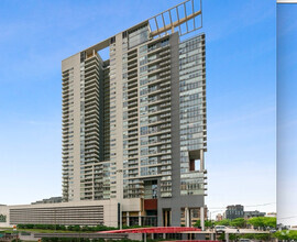 Building Photo - 737 W Washington Blvd