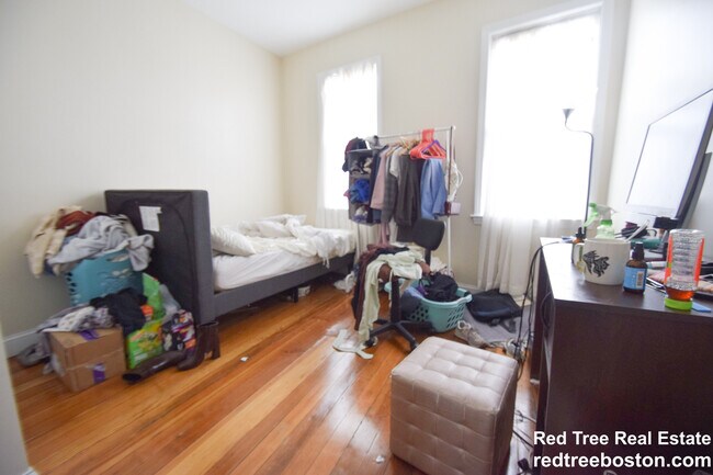 Foto del edificio - 107 Orleans St