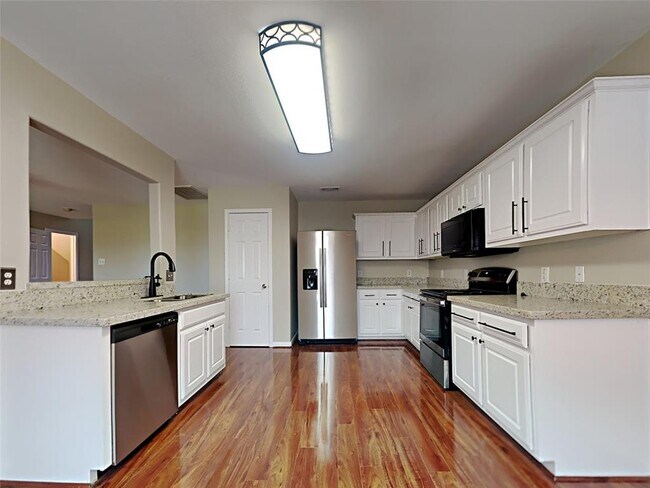 Foto del edificio - 4631 Nueces River Loop