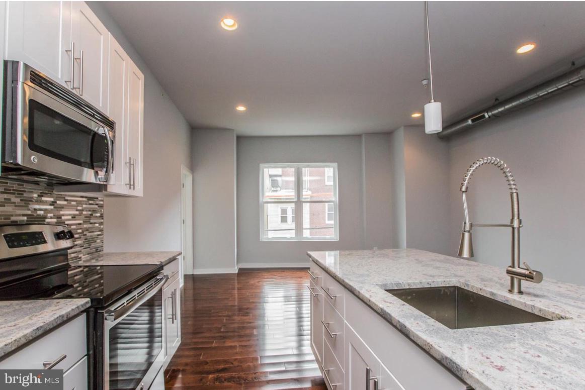 Foto principal - 701 N 2nd St