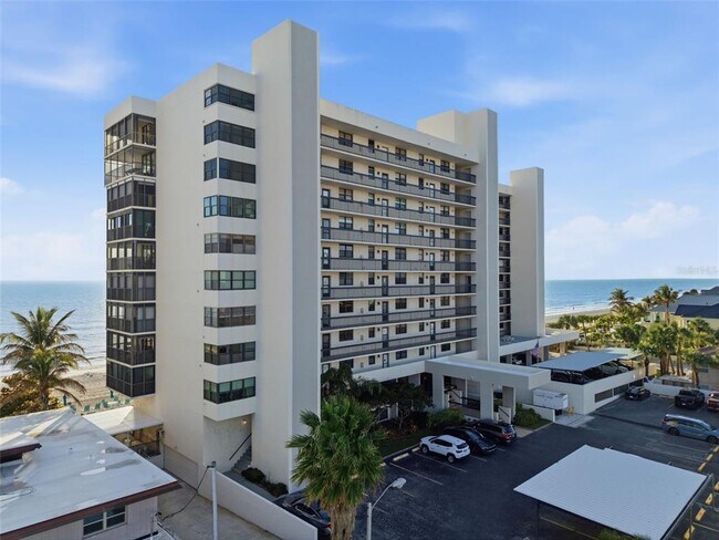 Foto del edificio - 15462 Gulf Blvd