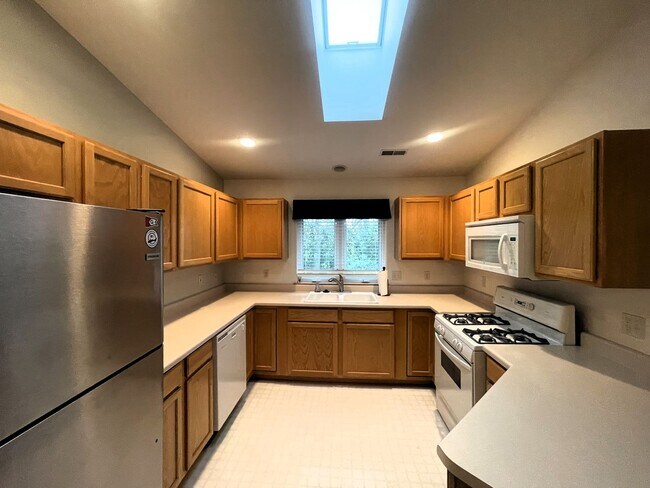 Foto del edificio - Furnished Second Floor Condo - Williams Bay