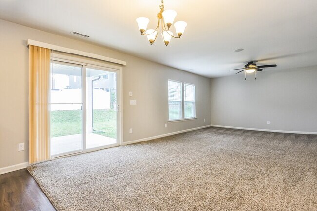 Foto del edificio - 84 Pamlico Dr