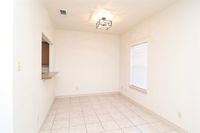 Foto del edificio - 9804 Cantera Ct