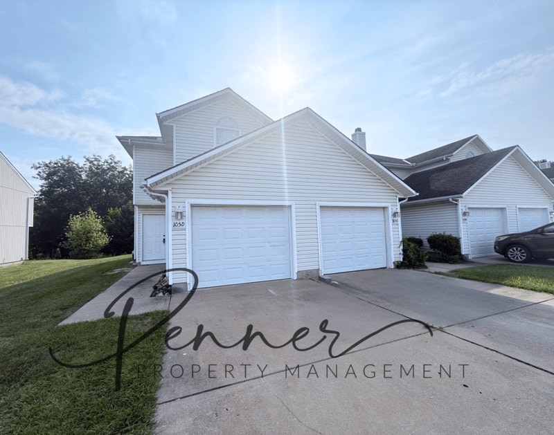 Foto principal - 105 NE Sunshine St