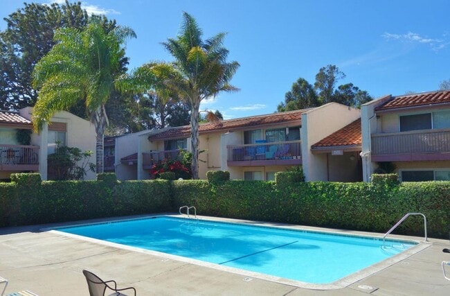 Building Photo - 5510 Armitos Ave