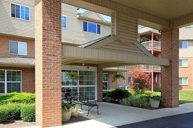 Building Photo - 2224 High Wheel Dr