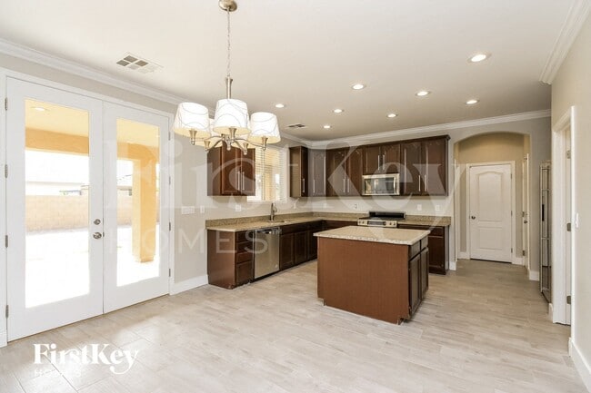 Foto del edificio - 837 E Cierra Cir