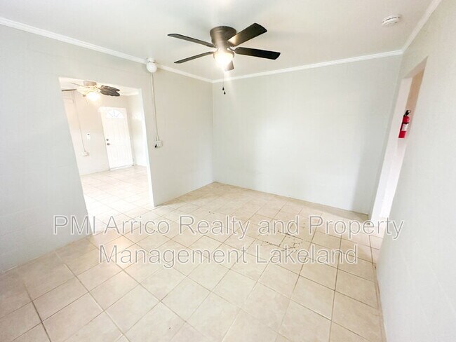 Foto del edificio - 324 Pearl St