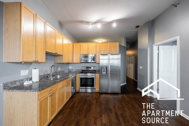 Photo - 1464 S Michigan Ave Apartment