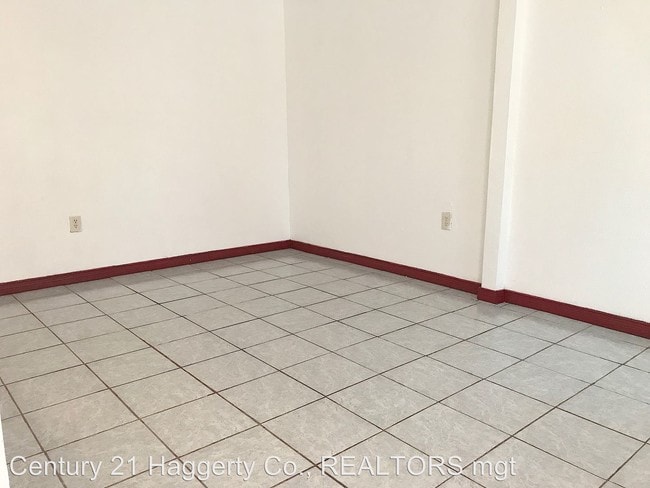 Building Photo - 101 El Pinon Dr