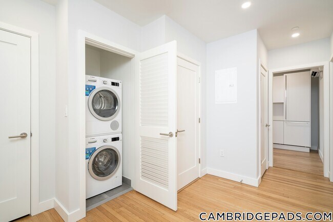 Foto del edificio - 19A Forest St