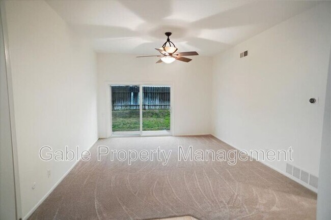 Foto del edificio - 25230 Vía Sistine