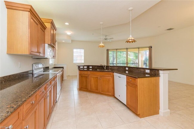Building Photo - 8721 Piazza Del Lago Cir