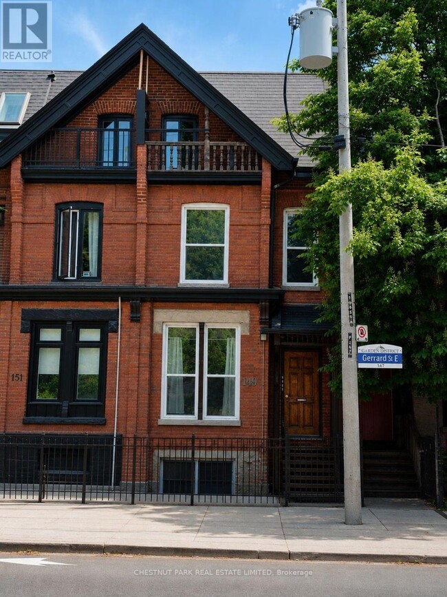 Building Photo - 149 Gerrard St E