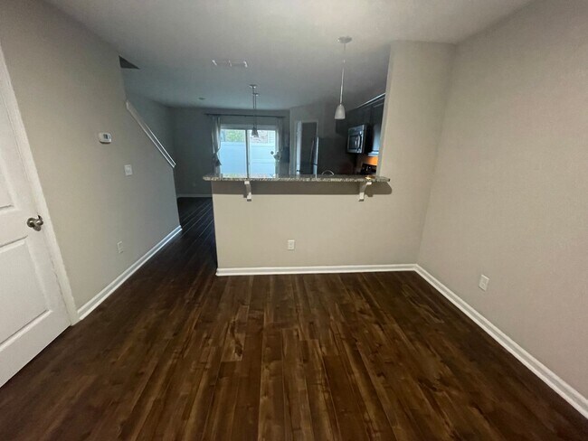 Foto del edificio - Beautiful Goodlettsville Condo Rental – 2 Bed, 2.5 Bath