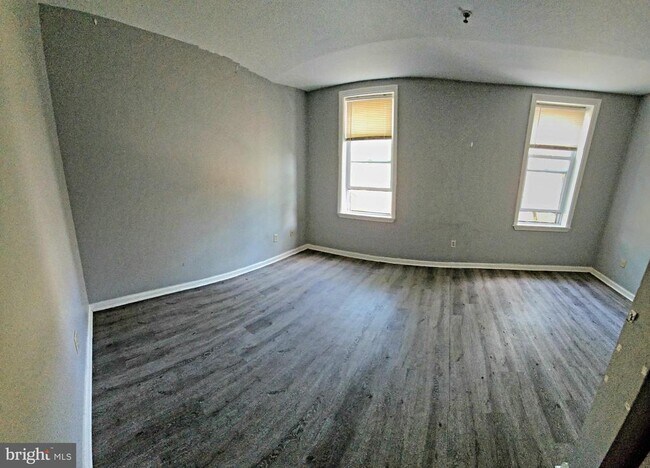 Foto del edificio - 1704 W Diamond St