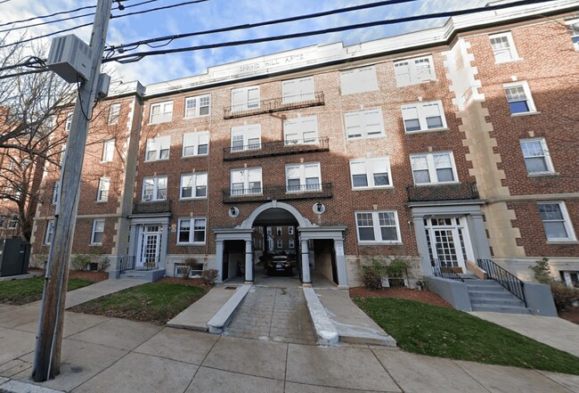 Foto del edificio - 148 Summer St
