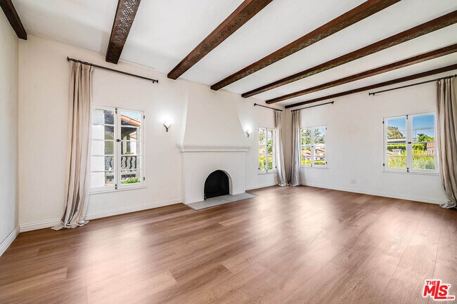 Foto del edificio - 339 Croft Ave